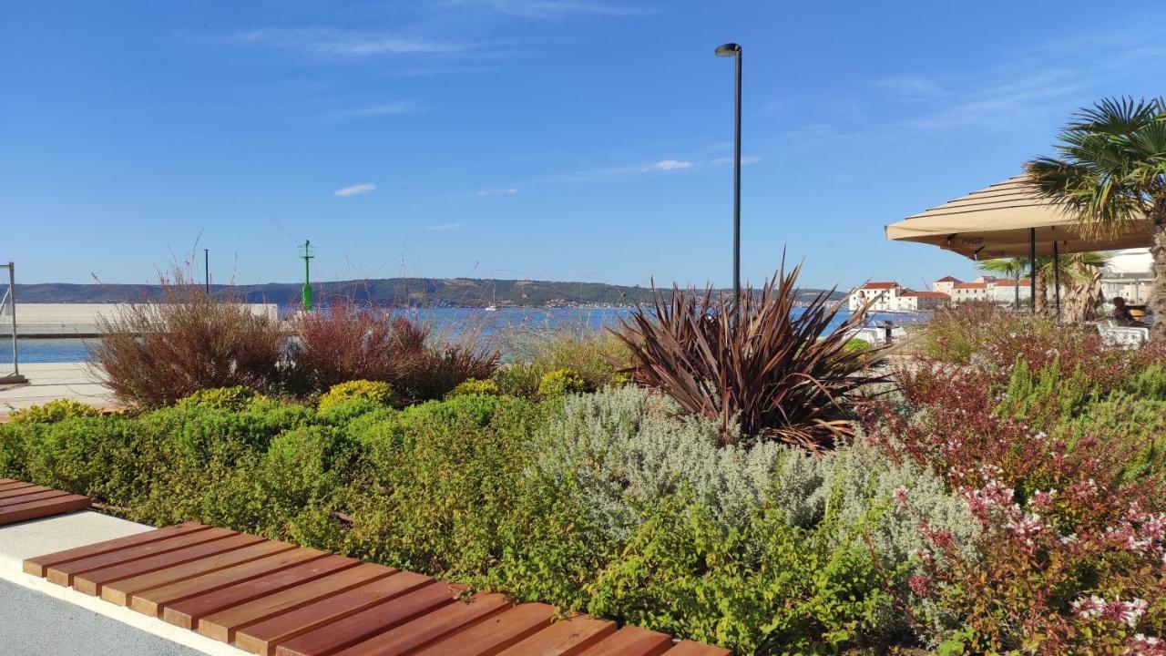 Apartman Iva Apartment Kastela Bagian luar foto